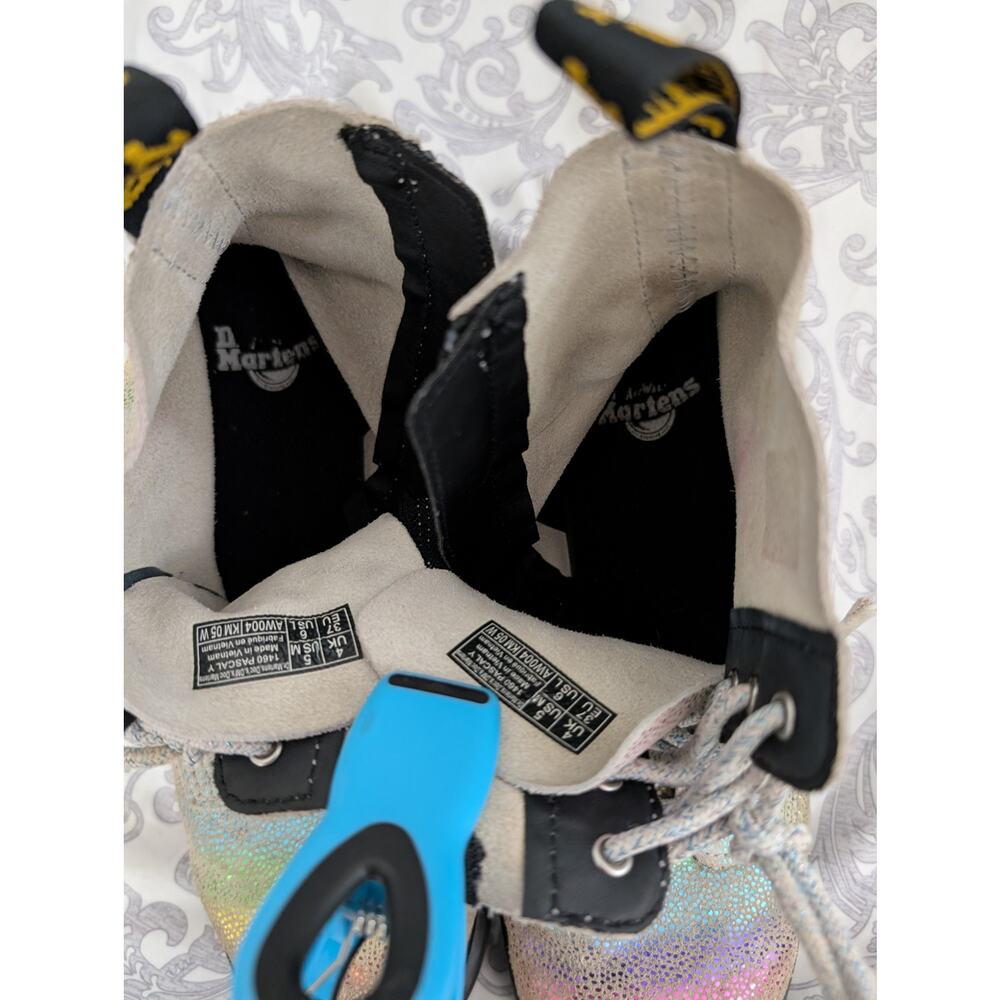 Dr. Martens 1460 Pascal Y Iridescent Lace Up Boots Size 5M/6L - Picture 7 of 12